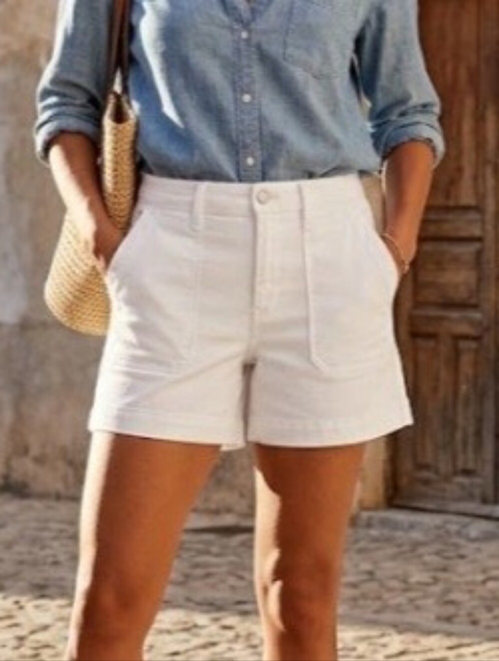 GAP White Denim Women's Shorts 100% Cotton Size 10/30
